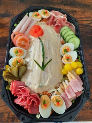 Hapjes en salades